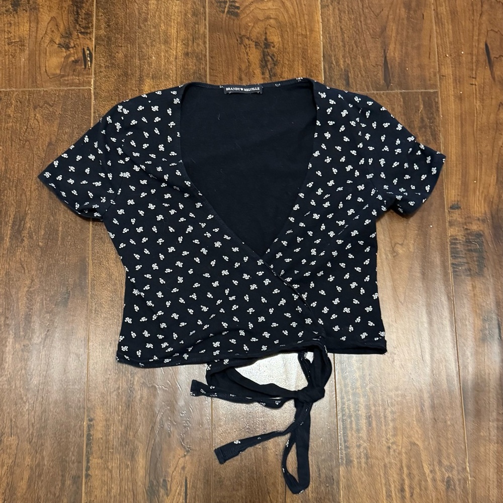 Brandy Melville Women's Navy and White Crop-top Size Small